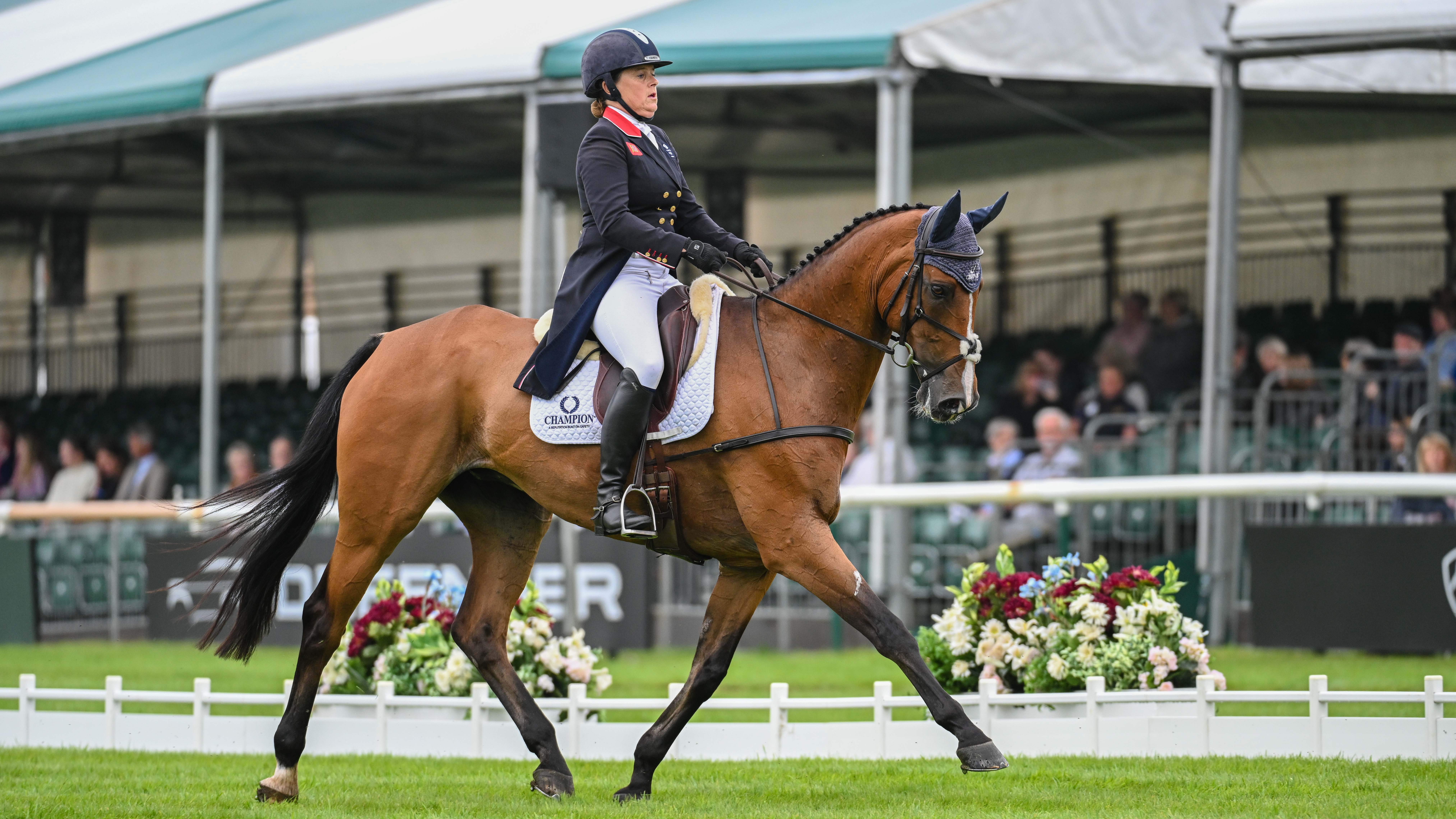 Pippa Funnell riding Majas Hope