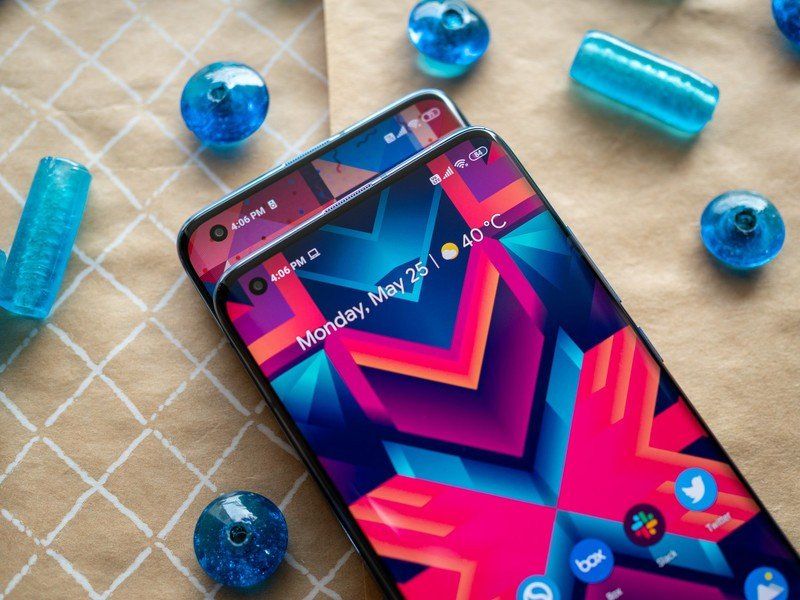 Xiaomi Mi 10 vs. Mi 10 Pro