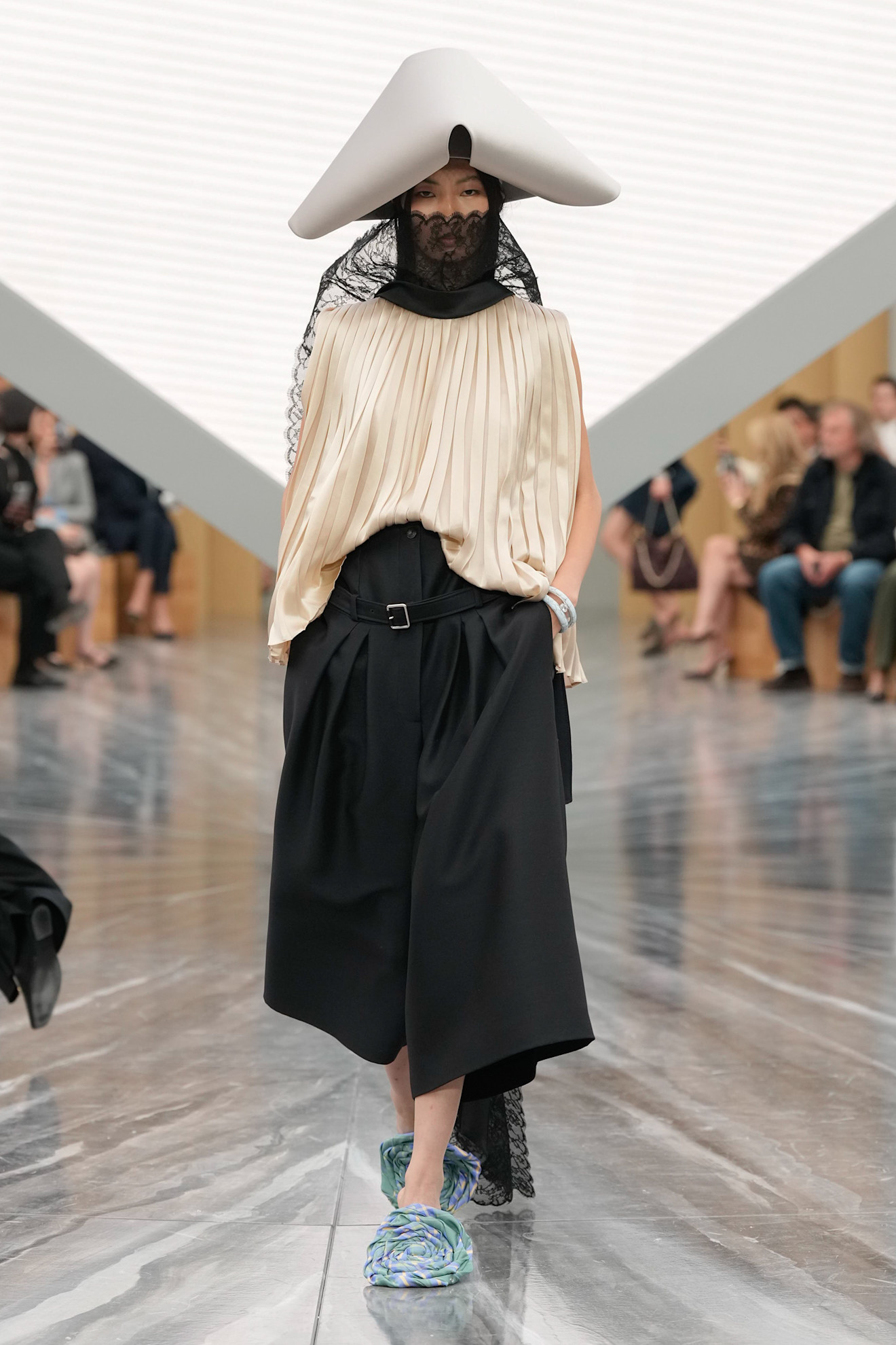 Dior Spring 2026 fashion show looks on the runway
