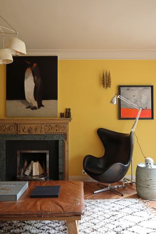 yellow living room in Peter's ochre