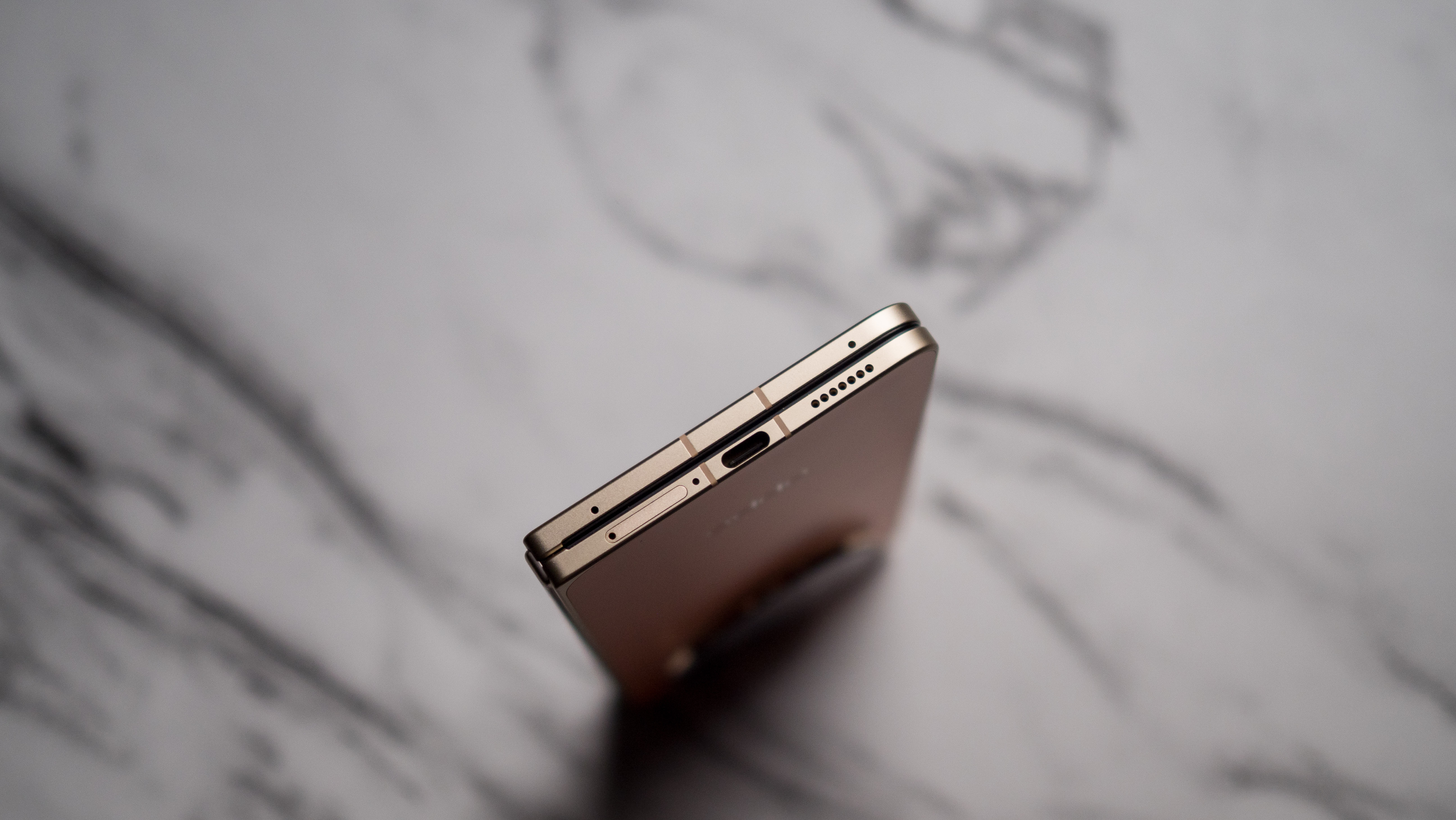 OPPO Find N6 hands-on testing