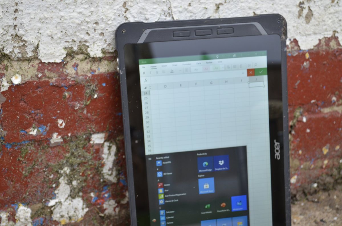 Acer Enduro T1