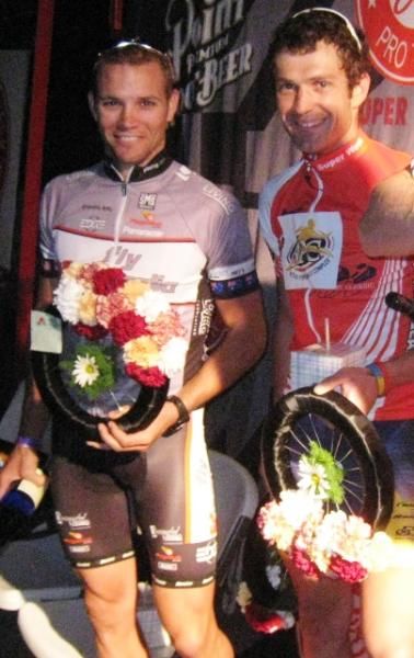 Jonathon Cantwell (Fly V Australia) and Jay Thompson (Team MTN)
