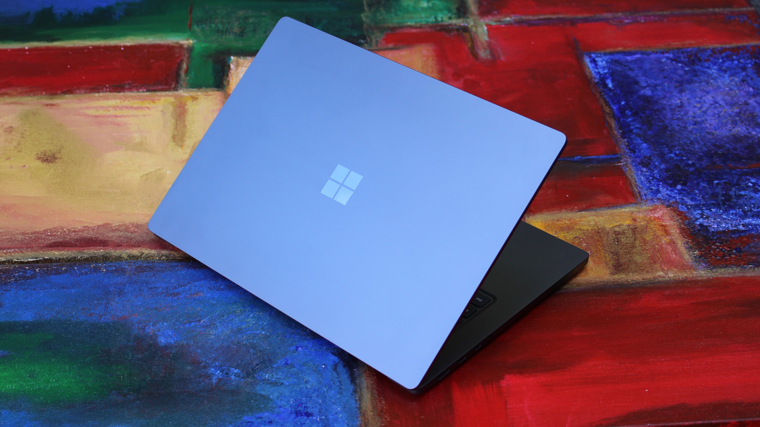 Surface Laptop Ultra