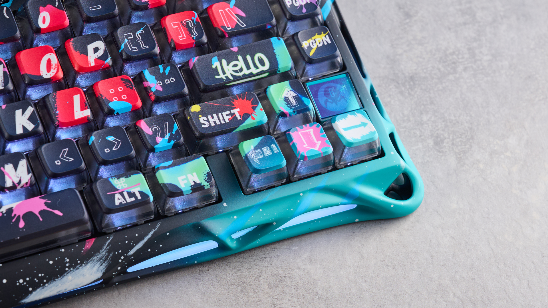 A Neon Graffiti GravaStar Mercury V75 Pro HE Hall Effect keyboard