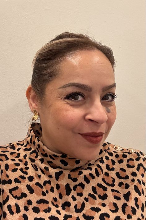 Veronica McAuliffe before, during, and after testing the Milk Makeup Bionic Sunkissed Liquid Bronzer.