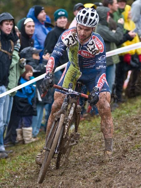 Extending a leg for stability was the way to go on the many off-camber sections.