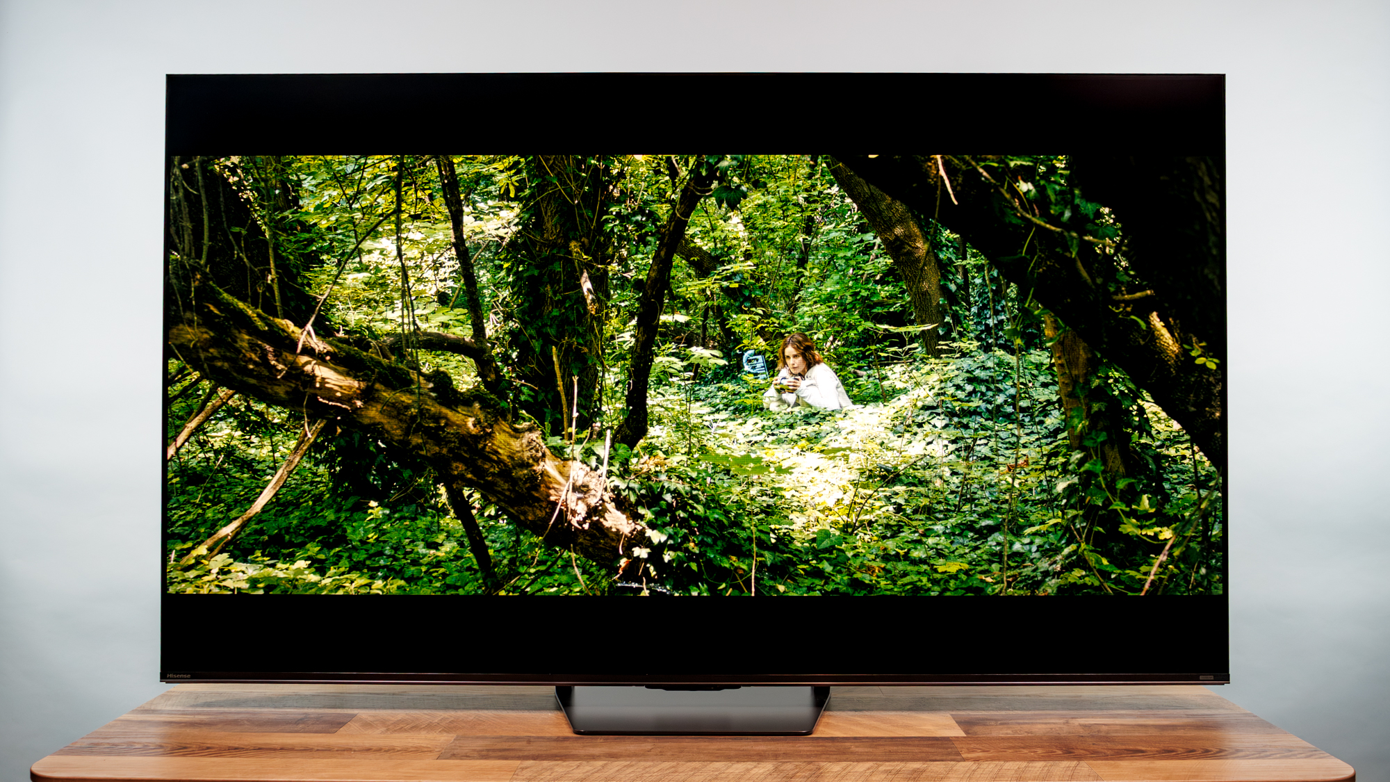 Hisense U7SG ULED Mini-LED Google TV on a desk