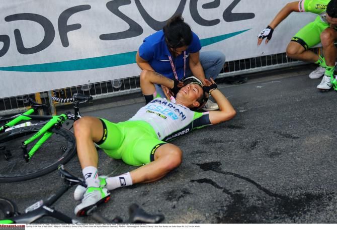 Sonny Colbrelli (Bardiani) on the ground