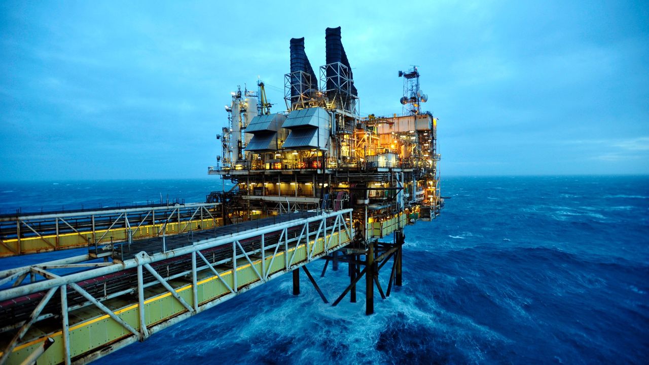 UK North Sea oil and gas production 