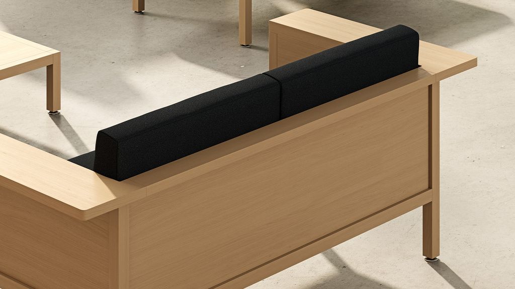 Oyster shells turned into jewellery