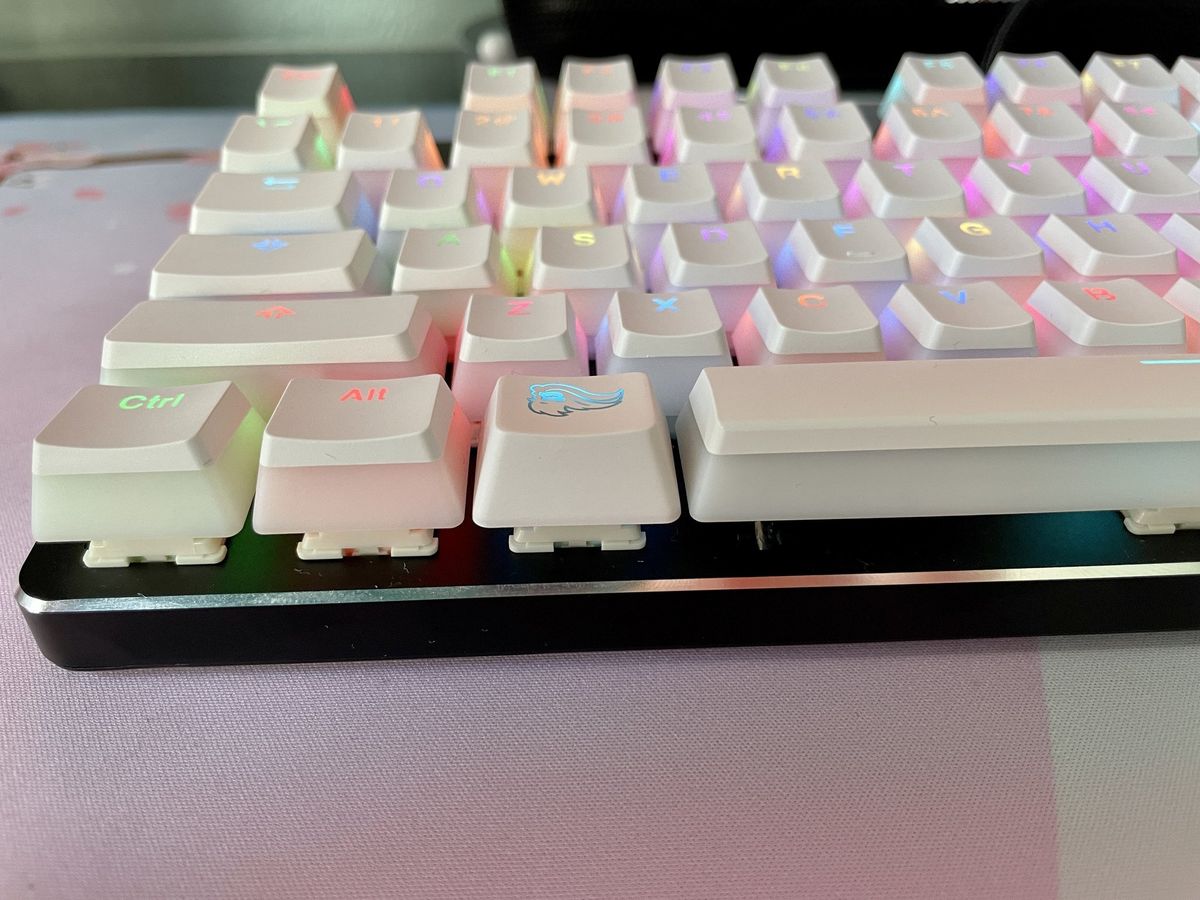 Glorious Gmmk Tkl Aura Keycaps Case