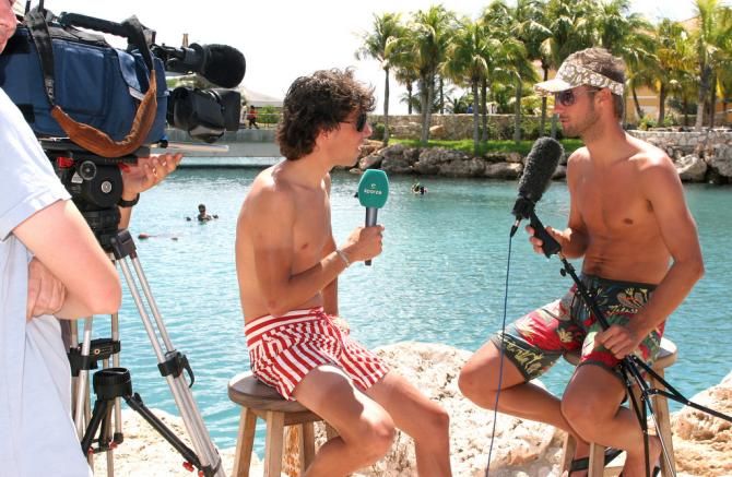 Thomas Dekker and Tom Boonen interview each other on Sporza