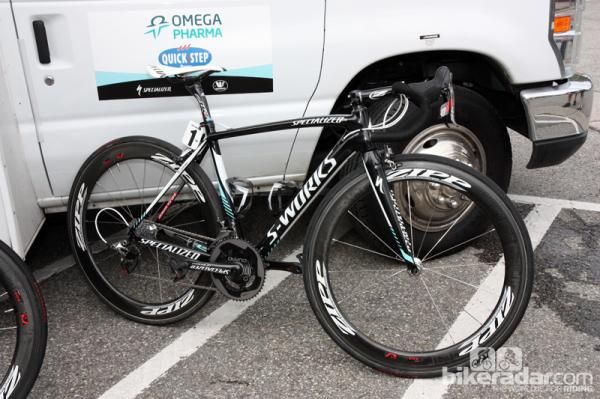 Levi Leipheimer's (Omega Pharma-QuickStep) Specialized S-Works Tarmac SL4.