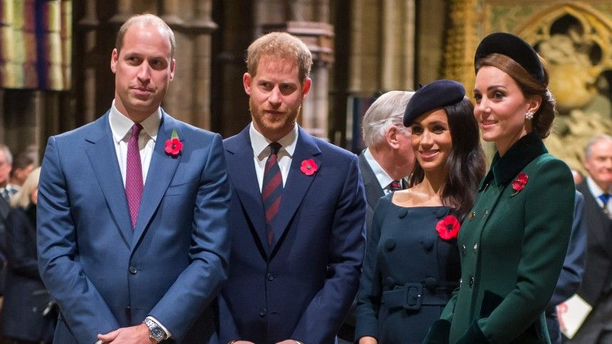 The Queen Attends A Service At Westminster Abbey Marking The Centenary Of WW1 Armistice