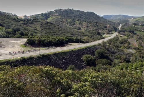 The group finishes up with a winding route through the lush Cali greenery.