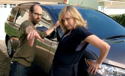 "Mom-mobile" no more? Rapping suburban parents drop some beats for the Toyota "swagger wagon" Sienna. 
