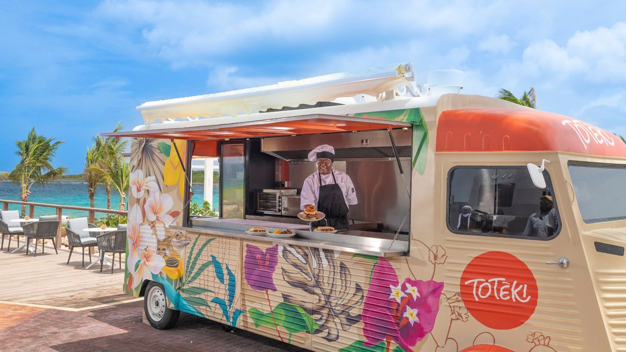 Toteki food truck at Sandals Curacao