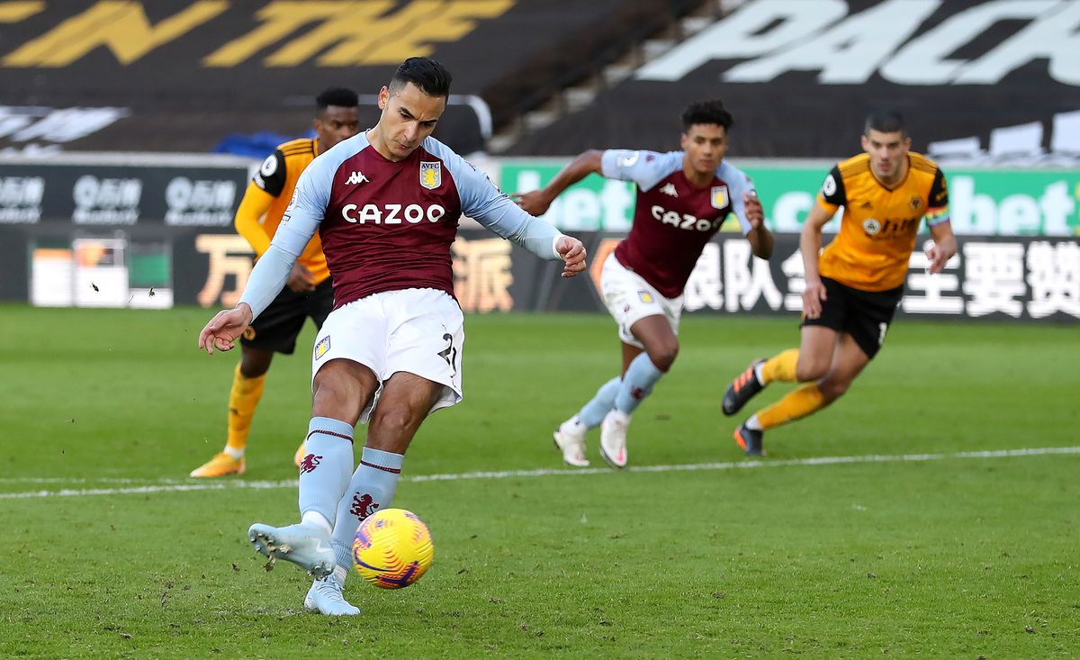 Wolverhampton Wanderers v Aston Villa – Premier League – Molineux