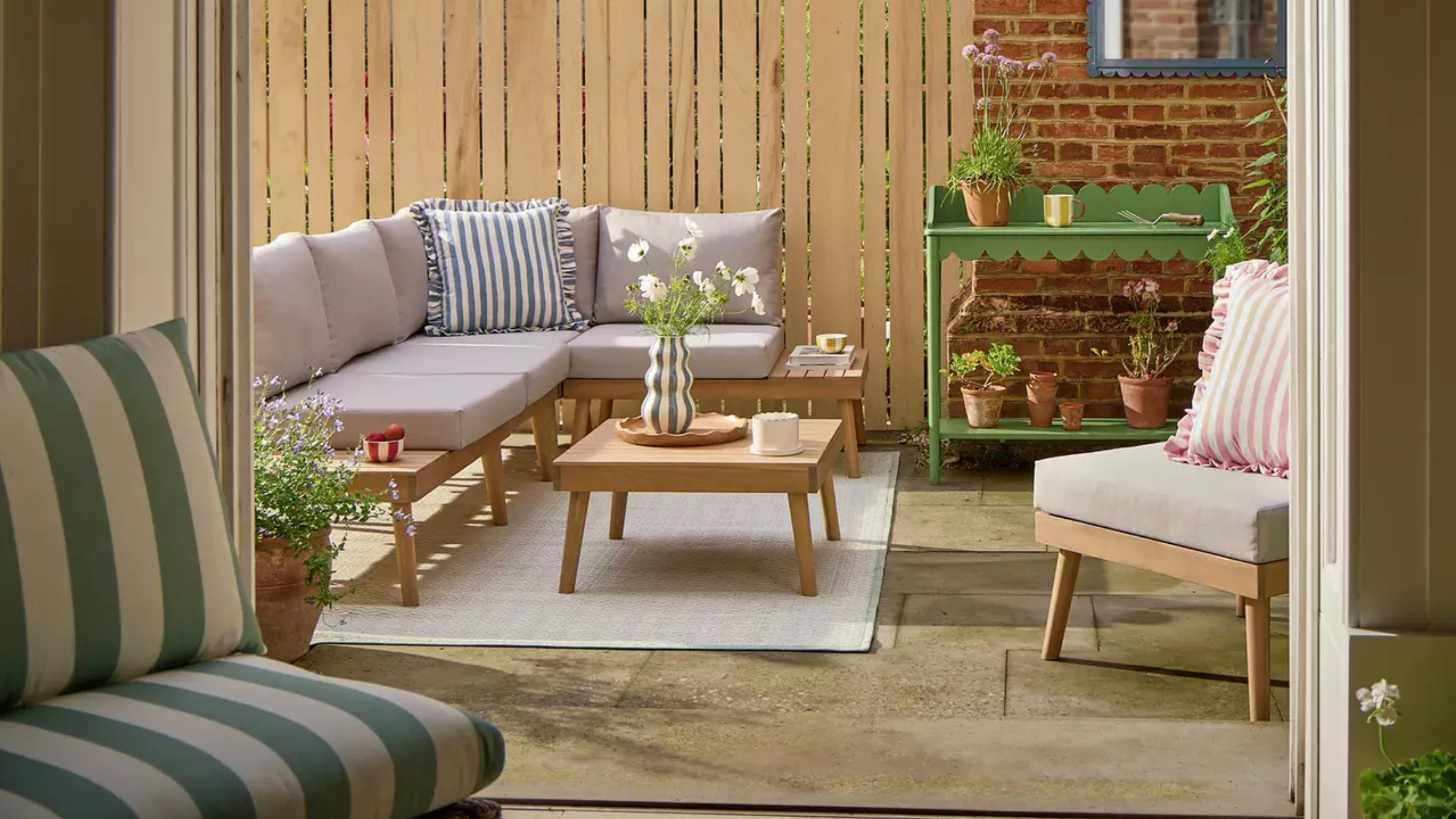 Argos Home Scallop Rectangular Potting Table - Green, on patio