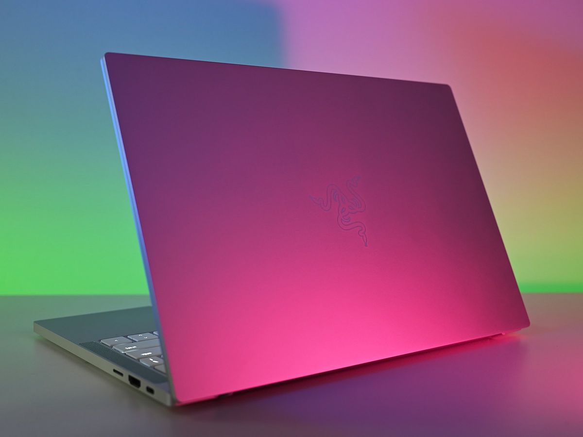 Razer Book 13 2020 Review Hero Logo