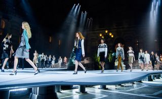Louis Vuitton: image of the runway from inside the Louvre museum