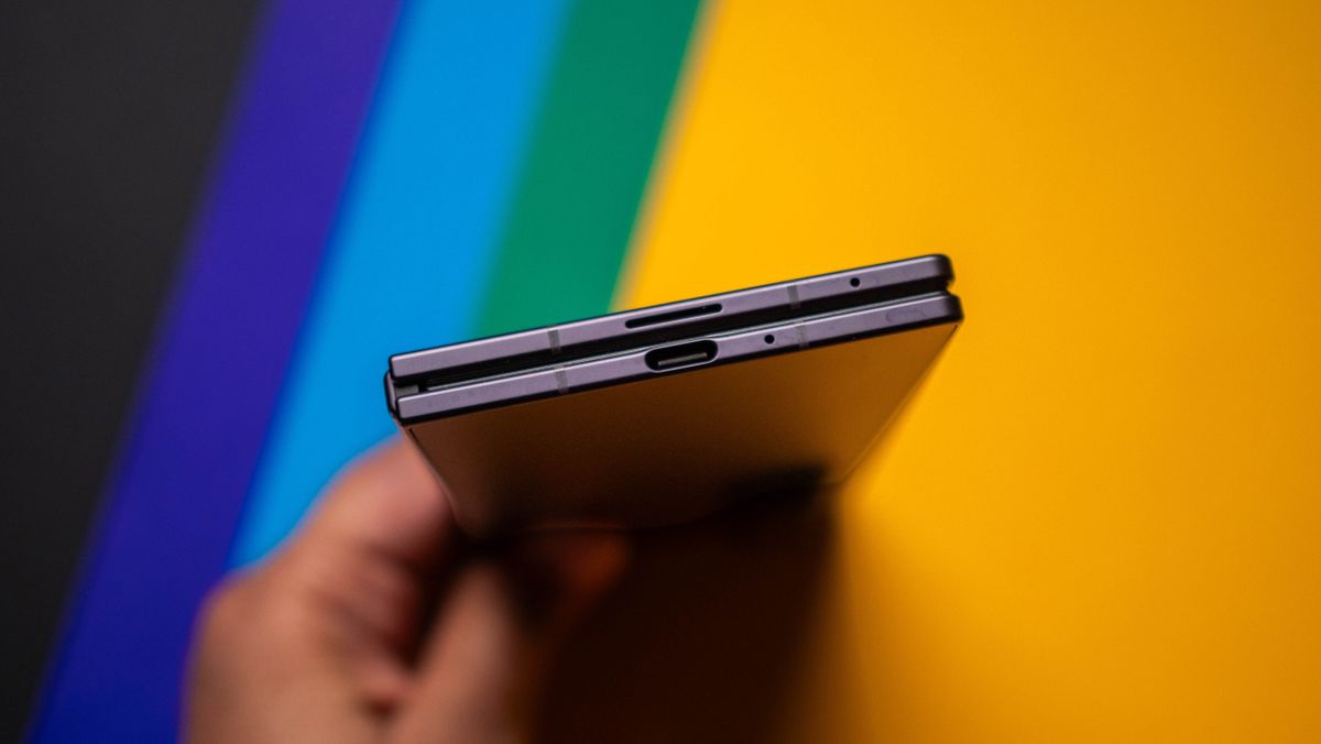 Samsung Galaxy Z Fold 8 Ultra review images