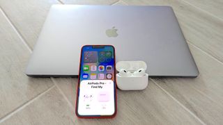 Apple AirPods Pro 2 ear fit test
