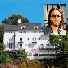 russell brand buys laurence olivier's la pad for £1.4 million