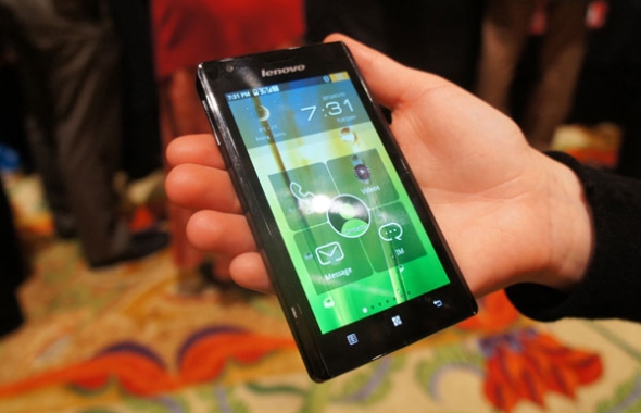 World's First Intel Medfield Smartphone