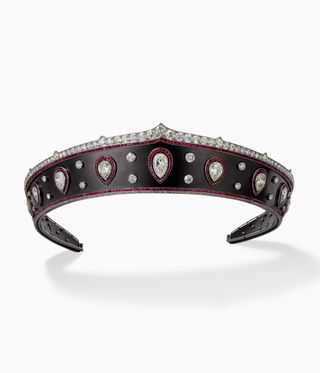 Black diamond studded tiara at Cartier's exhibitions