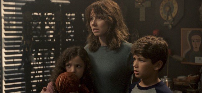 main family in The Curse of La Llorona