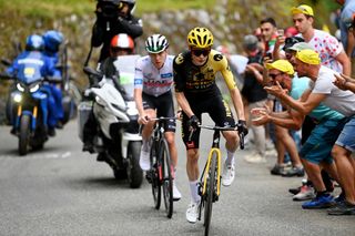 CAUTERETSCAMBASQUE FRANCE JULY 06 LR Tadej Pogacar of Slovenia and UAE Team Emirates White Best Young Rider Jersey and Jonas Vingegaard of Denmark and Team JumboVisma attack during the stage six of the 110th Tour de France 2023 a 1449km stage from Tarbes to CauteretsCambasque 1355m UCIWT on July 06 2023 in CauteretsCambasque France Photo by Tim de WaeleGetty Images