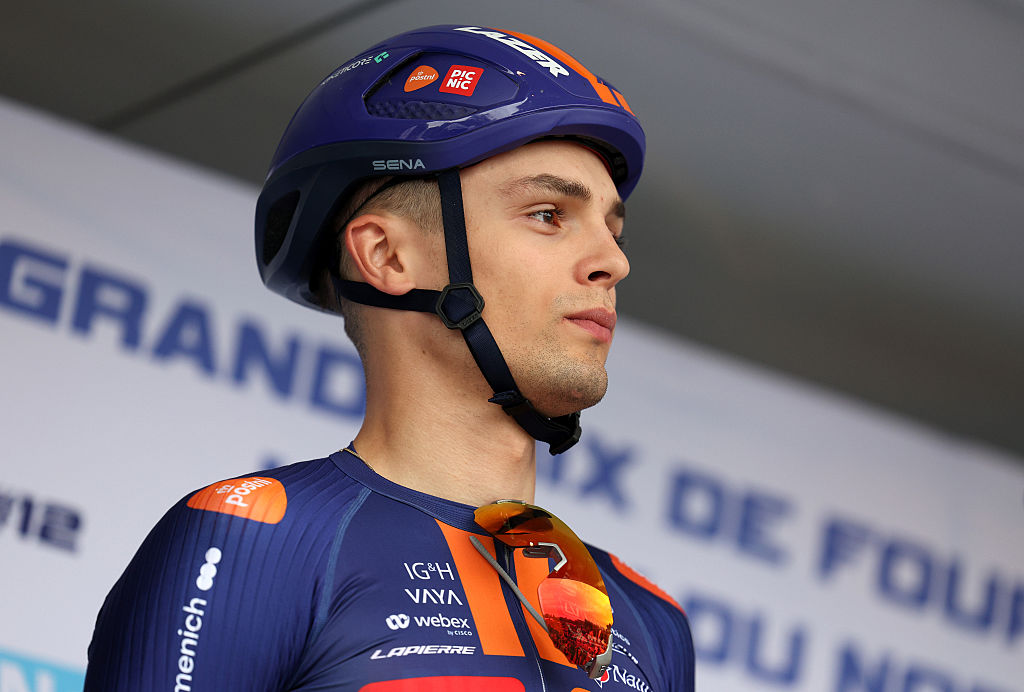 Paris-Chauny: Pavel Bittner snatches desperately needed second victory of the season for Picnic-PostNL from narrow sprint