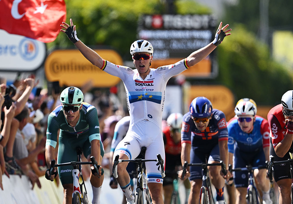 Tour de France stage 9: Tim Merlier eclipses Jonathan Milan at the line for second win in opening week