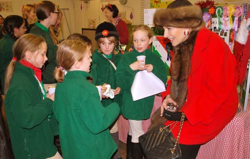 Princess-Michael-meets-some-Horse-Rangers.jpg