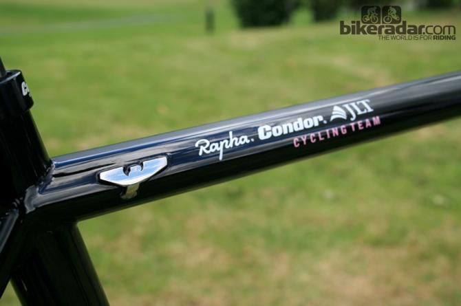 The team sponsors bedeck to the custom (56cm) top tube beside the characteristic Condor motif