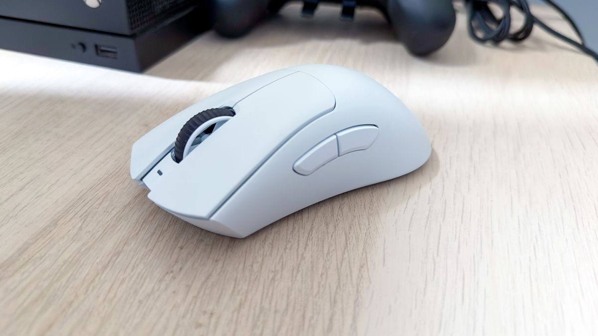 Razer Deathadder V3 Pro gaming mouse review