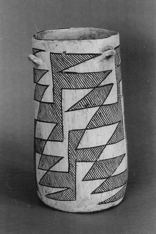 Cylinder Jar from Chaco Canyon