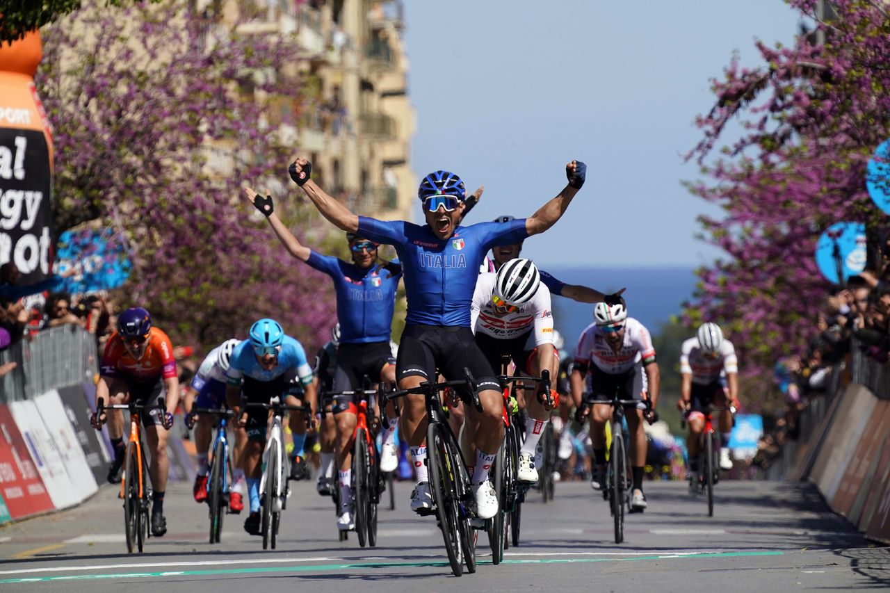 Matteo Malucelli wins stage 1 of the 2022 Giro di Sicilia