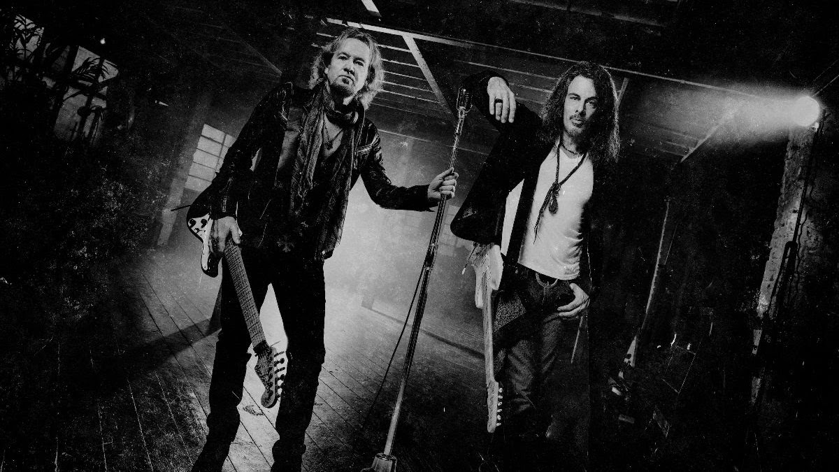 Smith/Kotzen have released a new single