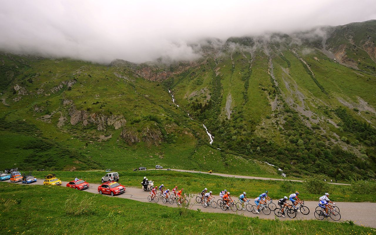 The race passes through stunning locations