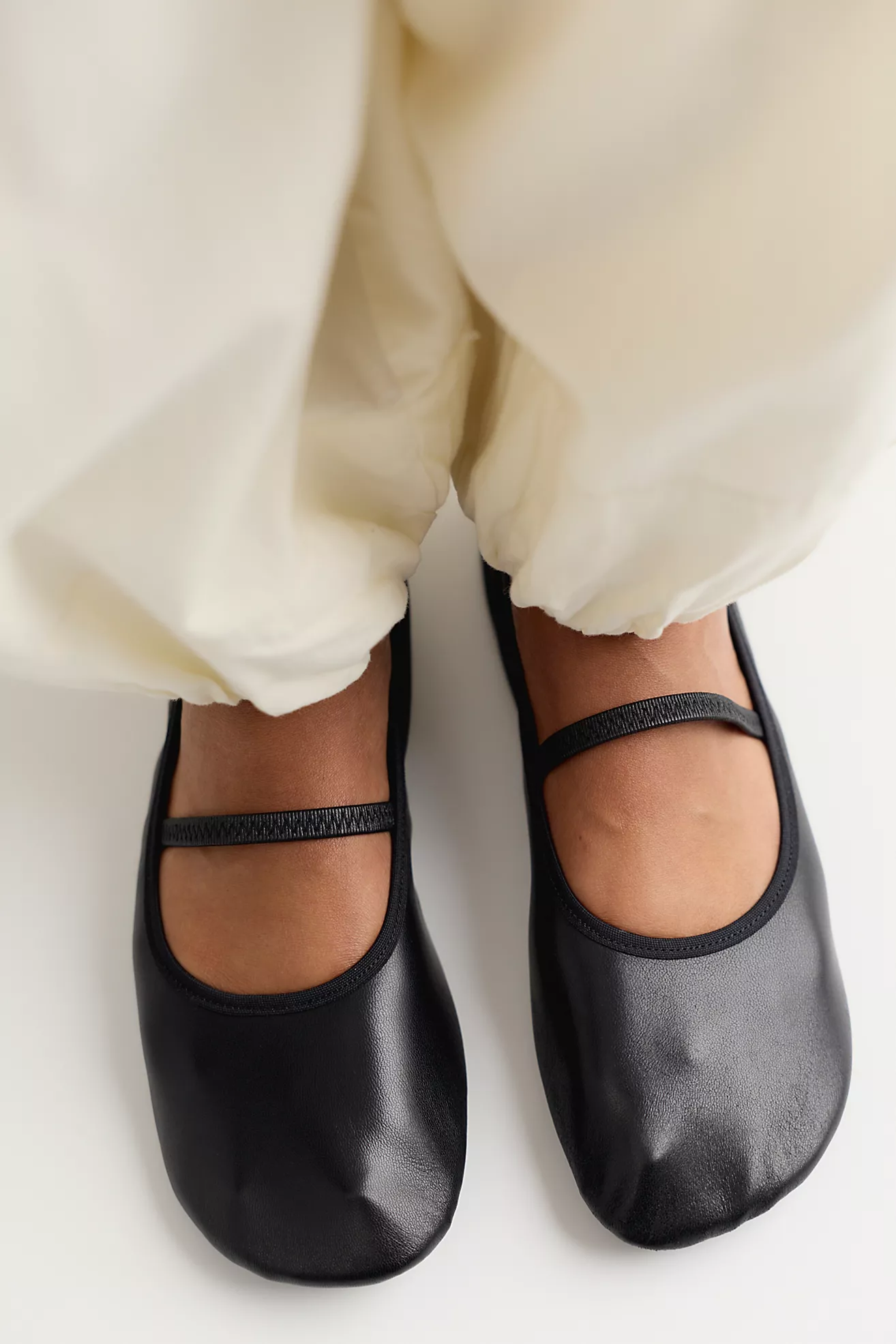 Alohas Naira Mary Jane Ballet Flats