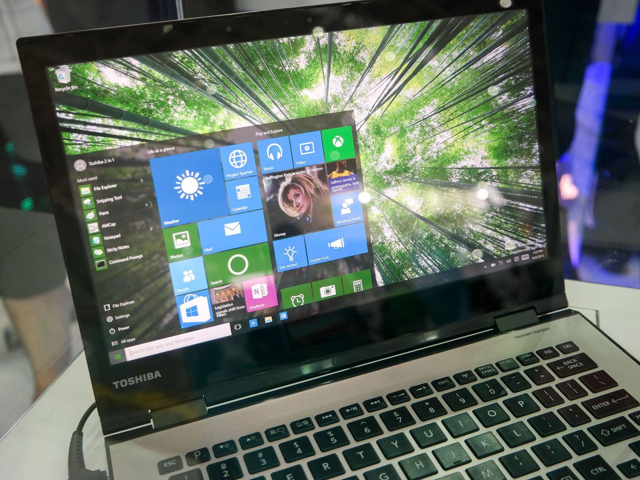 Toshiba Windows 10 2-in1