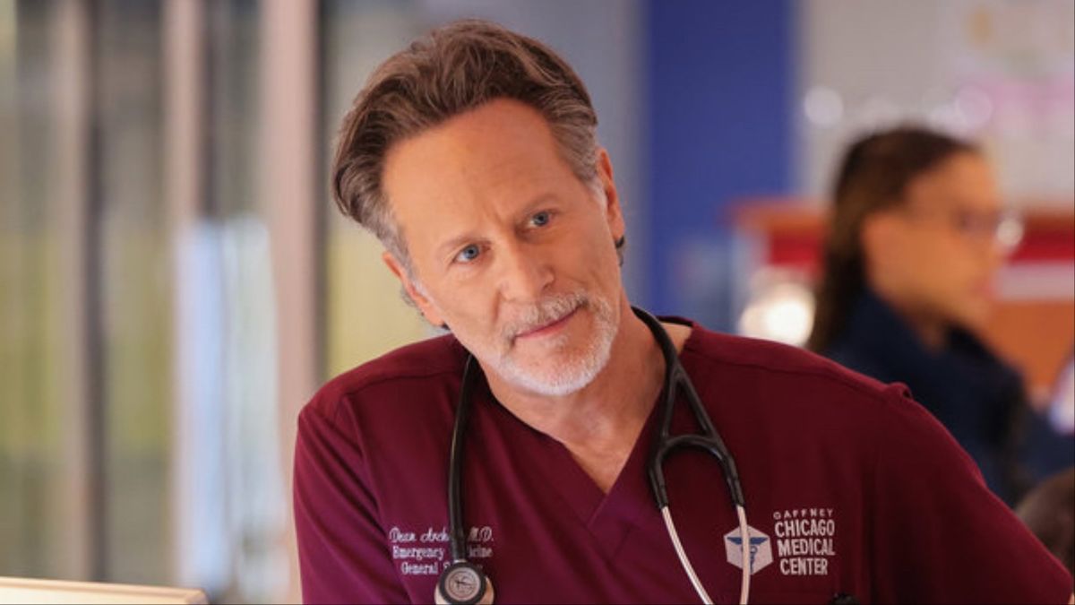 Steven Weber as Archer in Chicago Med Season 10x14