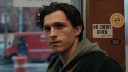 Peter Parker seeing Ned in the Brand New Day trailer.