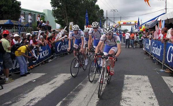 The Amsterdam Team finished sixth in the opening team time trial.