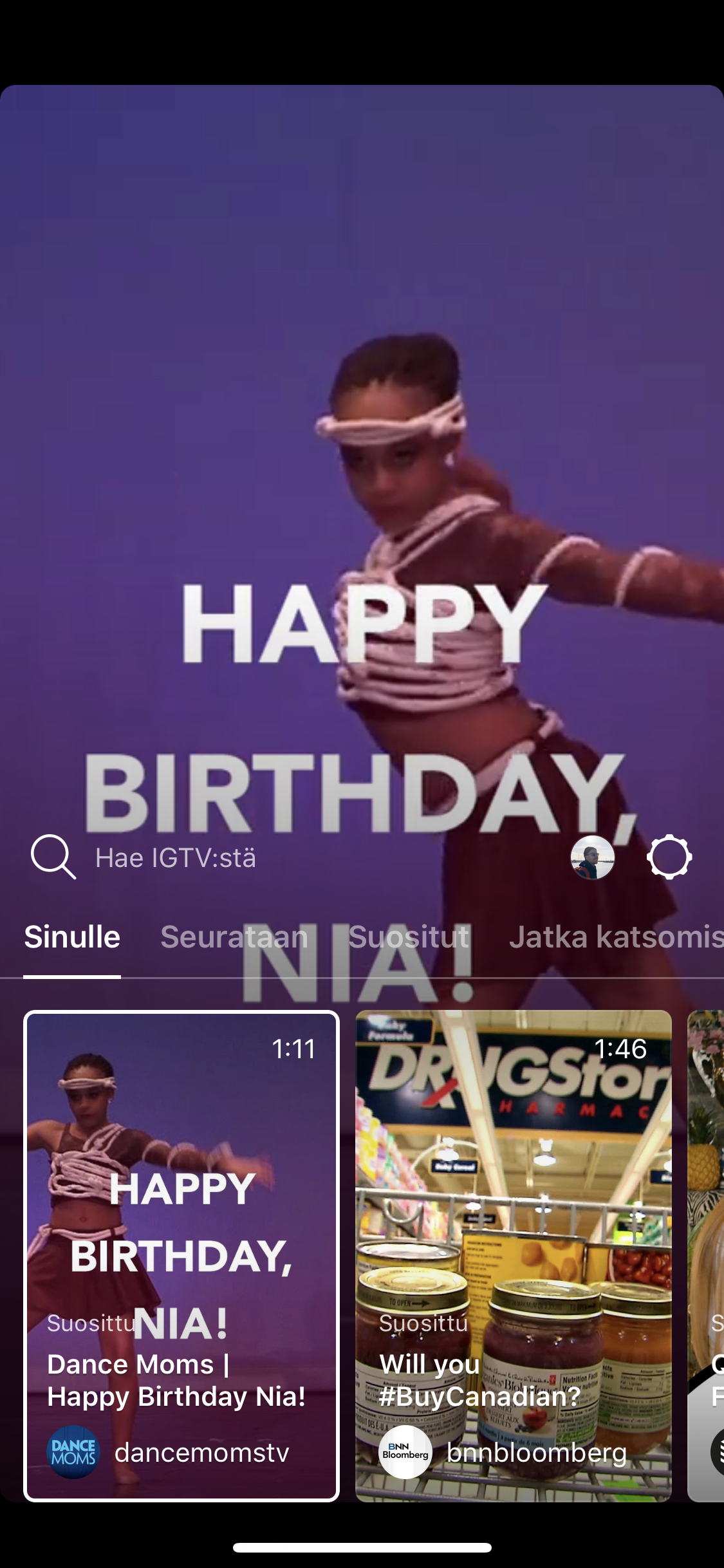IGTV:n avaussivu näyttää iOS:llä tältä. Alareunassa näkyviä videoita saa selattua sivuttaissuunnassa.