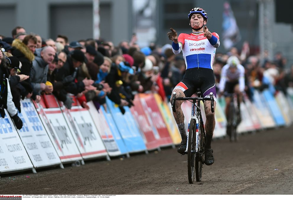 Mathieu van der Poel (Beobank-Corendon) takes the victory
