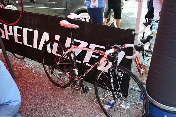 Bettini's bike is here but where is Paolo